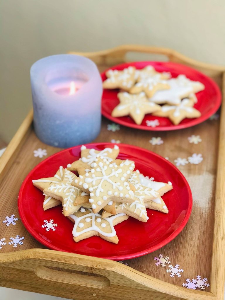 Biscuits de Noël au sirop de gingembre noir