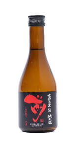 une bouteille de saké Koimari Saki Junmai 300ml 